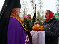 Торжественная встреча жителями села Пеньково