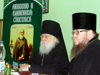 Преосвященнейший владыка Гурий и секретарь Чтений протоиерей Виктор Михейкин