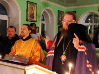 Воскресная литургия архиерейским чином в храме святого Иоанна Кронштадтского