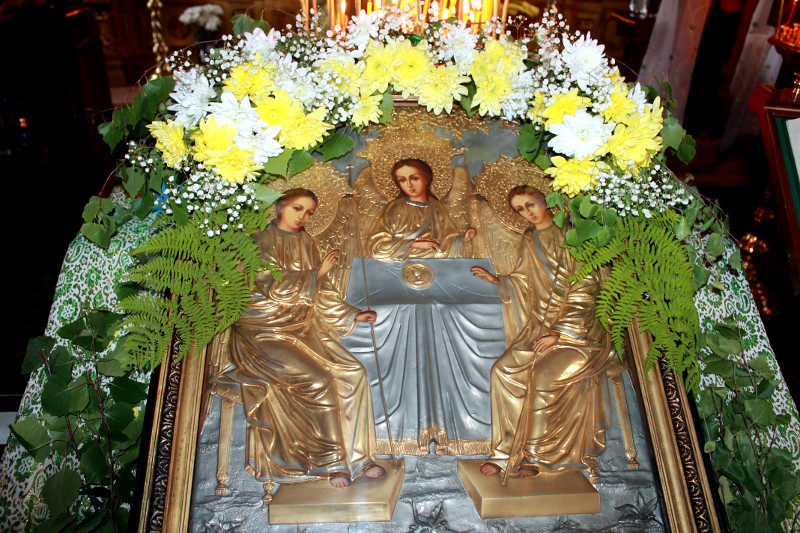Праздник Святой Троицы в храме Всех Святых