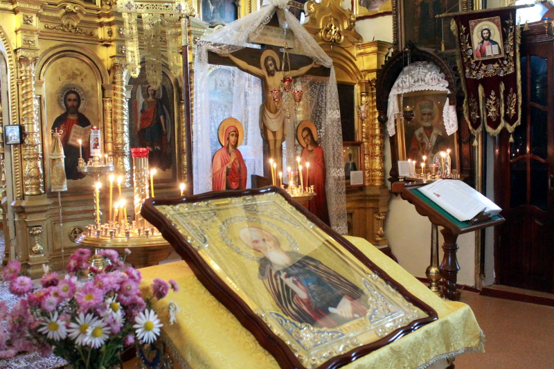 В храме Всех Святых состоялось торжественное богослужение по поводу дня памяти преподобного Сергия Радонежского