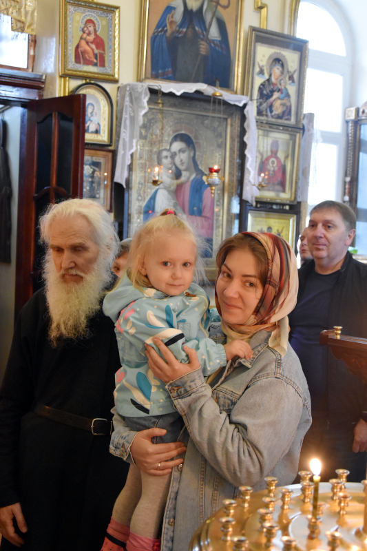 Архиерейская Литургия в праздник Владимирской иконы Божией Матери 