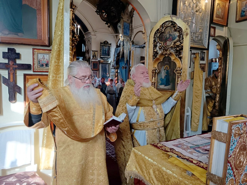 Божественная Литургия в неделю 14-ю по Пятидесятнице